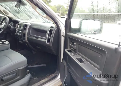 2015 Ram 1500 Express z USA, uszkodzony, nr VIN 1C6RR6KTXFS523540